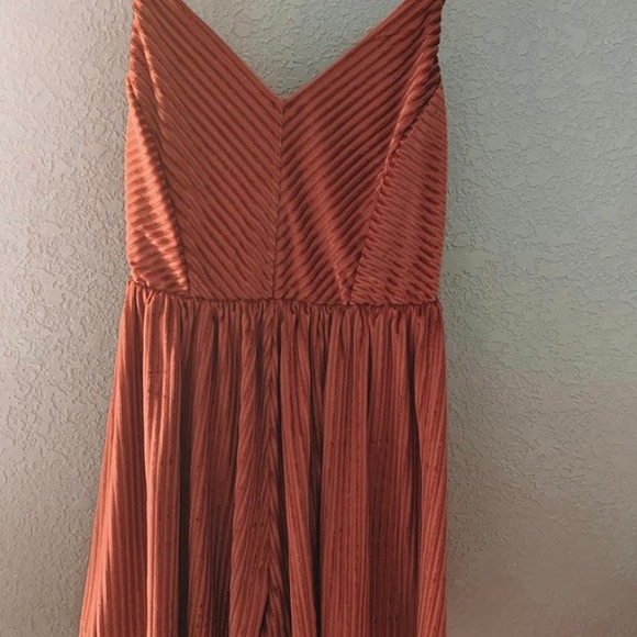 Flowy Romper - Picture 2 of 2